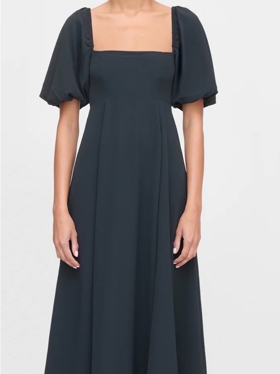Hill House Dresses & Skirts - Hill House Matilda Black Midi Dress NWT